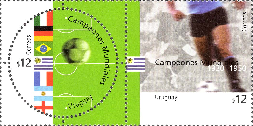 Flaggen, Fußballfeld und Spieler