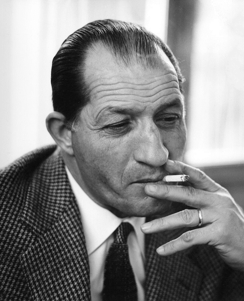 Gino Bartali - By Angelo Cozzi - [1], Public Domain, https://commons.wikimedia.org/w/index.php?curid=41811873